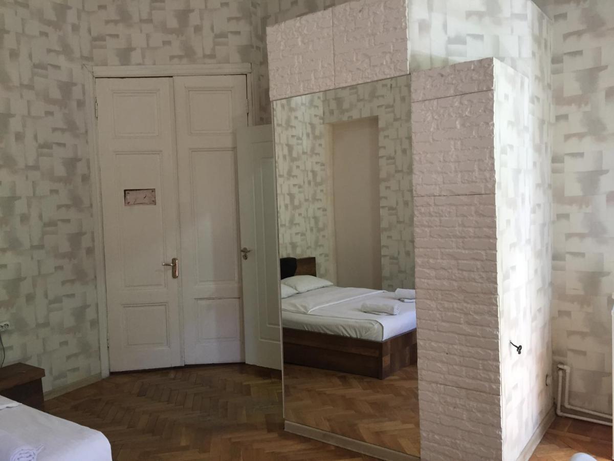 Downtown Room Тбилиси Экстерьер фото